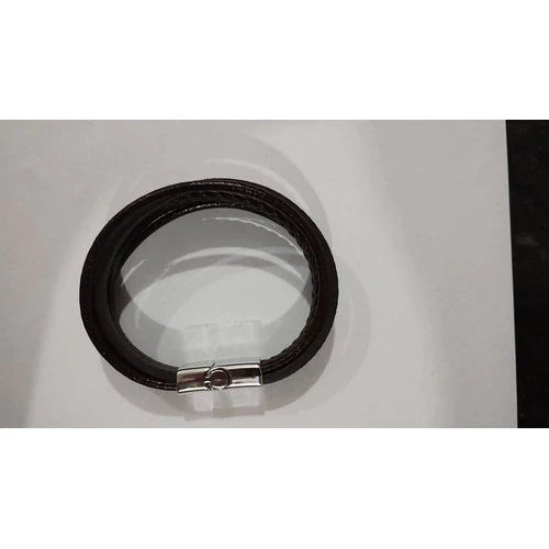 Pulseira Masculina de Couro Trançado com Fecho Magnético