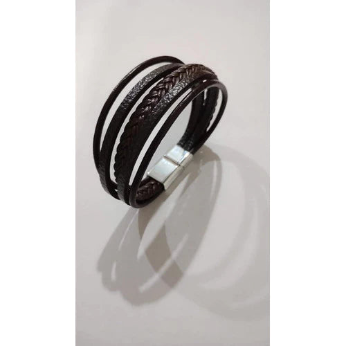 Pulseira Masculina de Couro Trançado com Fecho Magnético